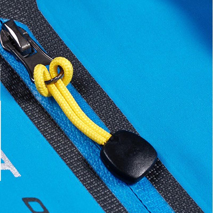 Nicolas – Softshellová bunda na turistiku s odnímatelnou kapucí