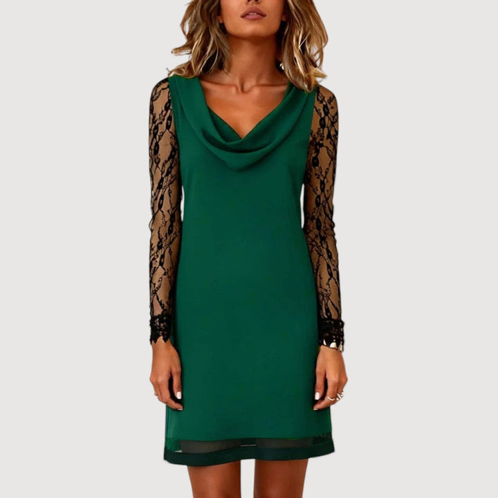 MONIKA – Elegantní krajkové šaty s drapovaným výstřihem