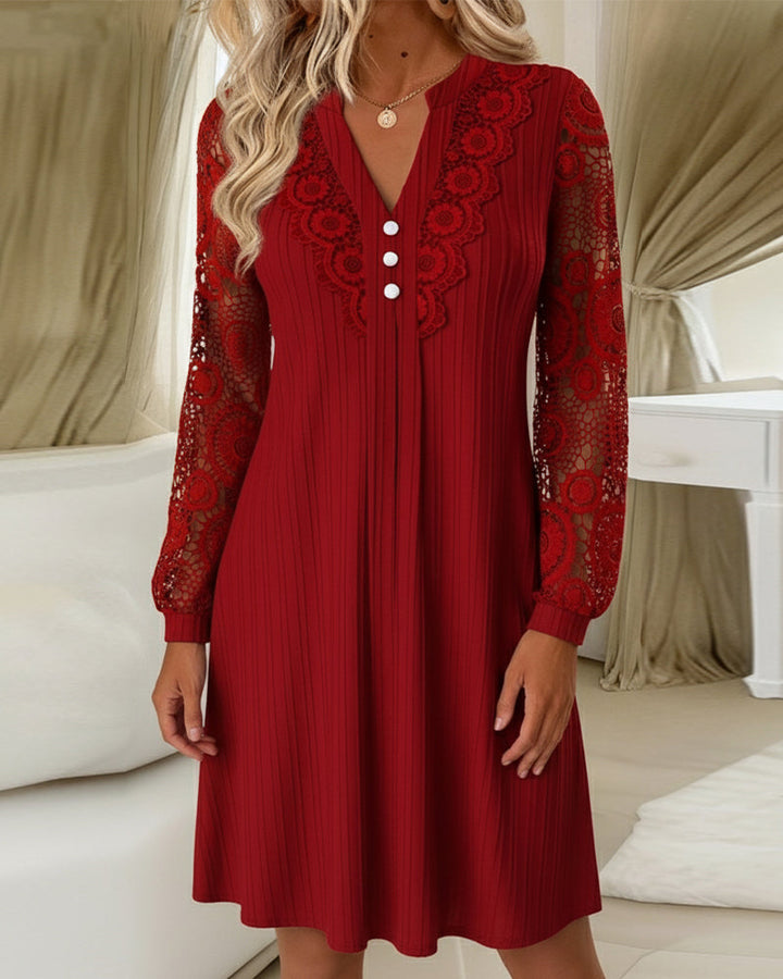 Liana | Šaty s krajkovým detailem a výstřihem do V