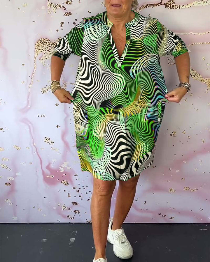 Mari - Barevné šaty s V výstřihem