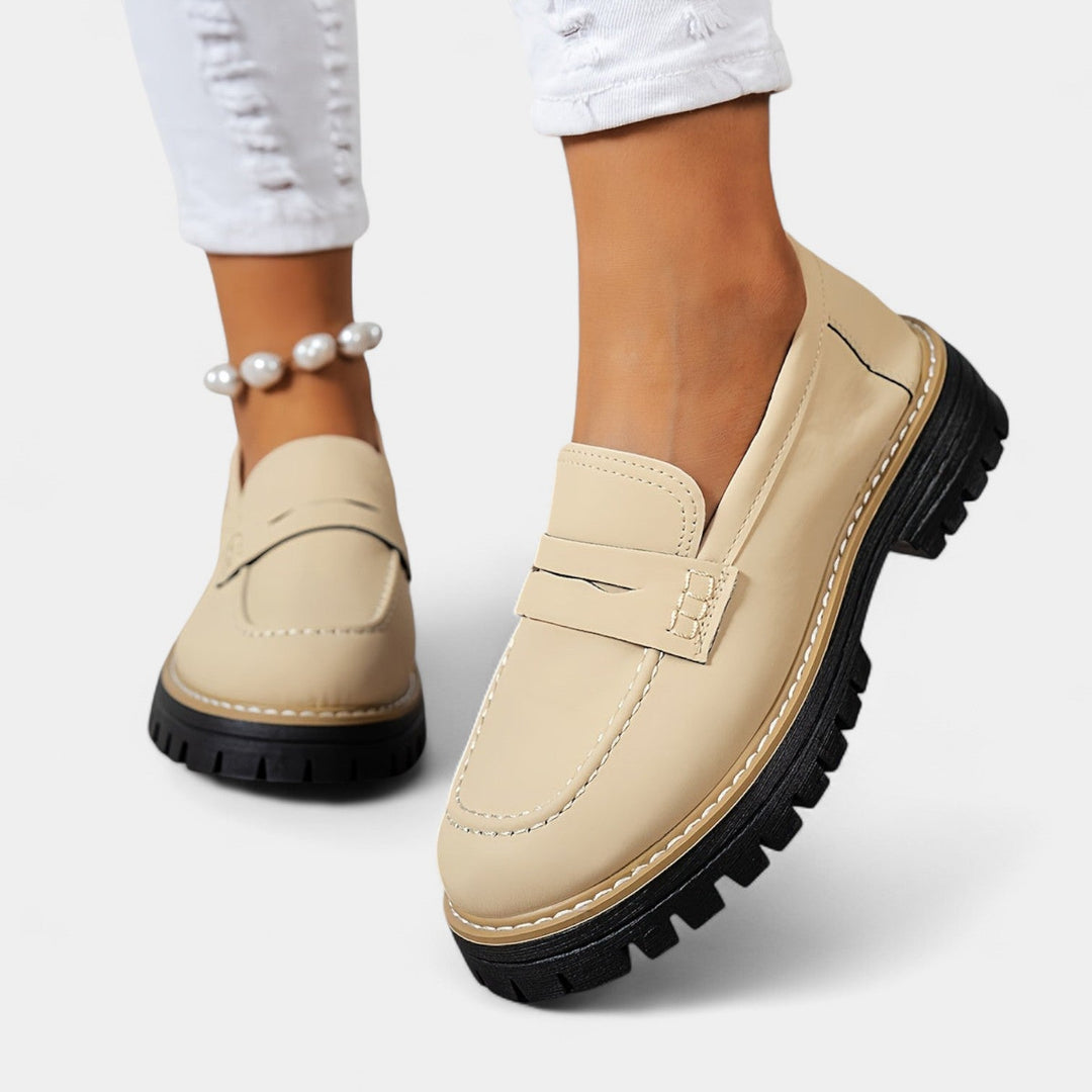 Michaela – Mokasíny na silné podešvi