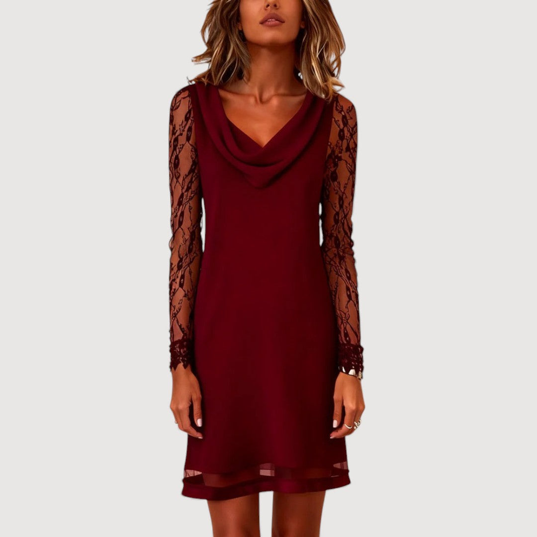 MONIKA – Elegantní krajkové šaty s drapovaným výstřihem