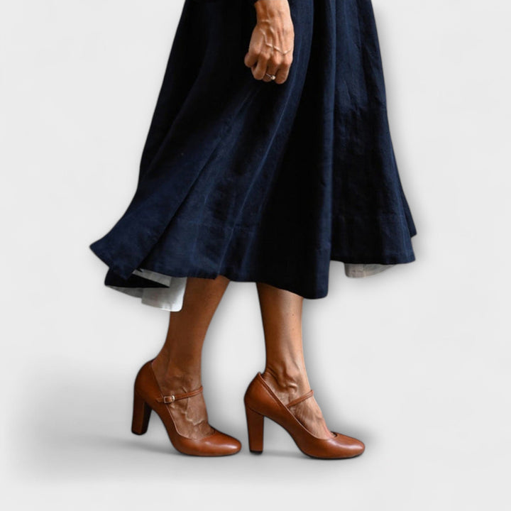 Stella - Dámské lodičky na podpatku s páskem přes nárt